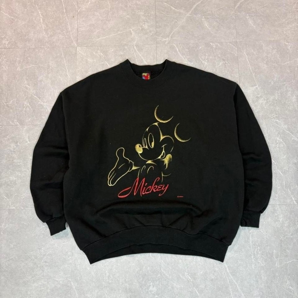 1990's Disney Mickey Mouse crewneck‎ sweatshirt in black and yellow disney